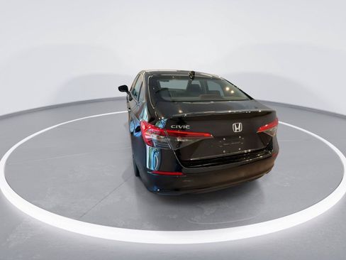 Used 2024 Honda Civic EX image 6