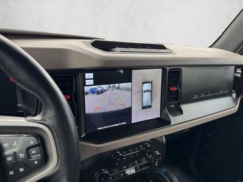 Used 2022 Ford Bronco Wildtrak AWD/4WD image 13