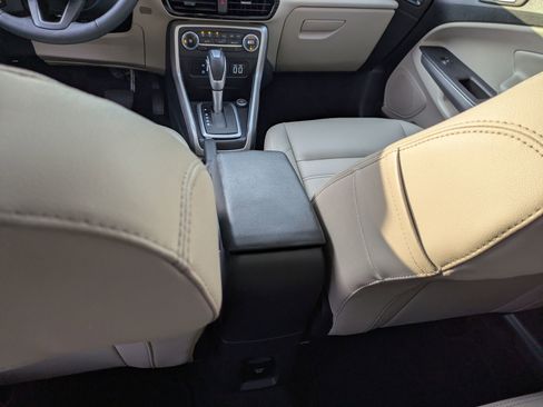 Used 2021 Ford EcoSport Titanium image 31