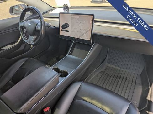 Used 2018 Tesla Model 3 Long Range RWD image 15