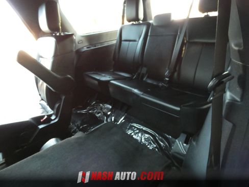 Used 2020 Ford Expedition Max XLT w/ Equipment Group 202A RWD image 28
