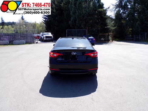 Used 2015 Hyundai Sonata SE image 4
