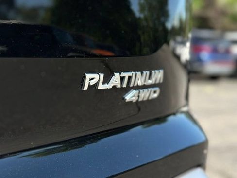 Used 2024 Nissan Pathfinder Platinum AWD/4WD image 21