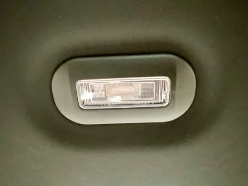 Used 2019 RAM 1500 Laramie image 58