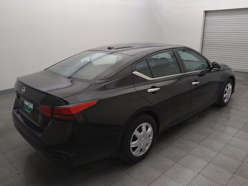 Used 2020 Nissan Altima 2.5 S FWD image 9