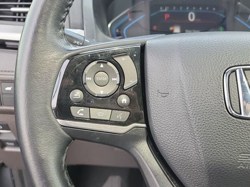 Used 2023 Honda Odyssey Touring image 25