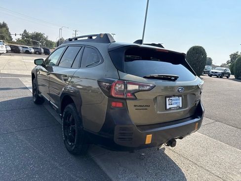 Used 2025 Subaru Outback Wilderness AWD/4WD image 8