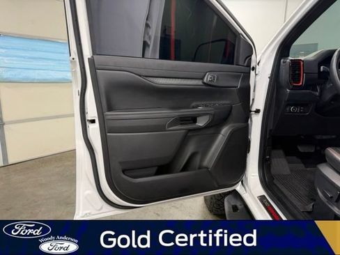 Certified 2025 Ford Ranger Raptor AWD/4WD image 23