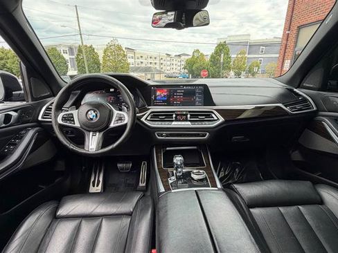 Used 2019 BMW X5 xDrive50i w/ M Sport Package AWD/4WD image 28