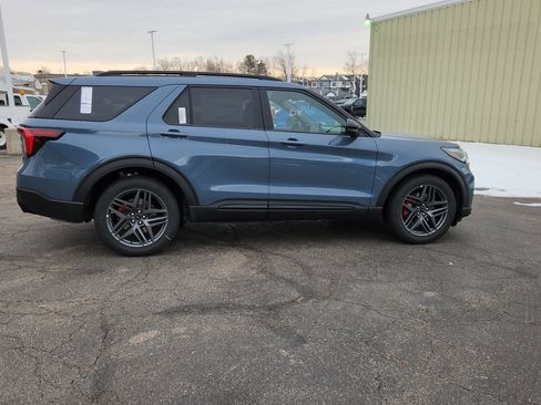 New 2026 Ford Explorer ST w/ Sun And Sound Package image 16