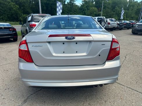 Used 2010 Ford Fusion SE FWD image 6