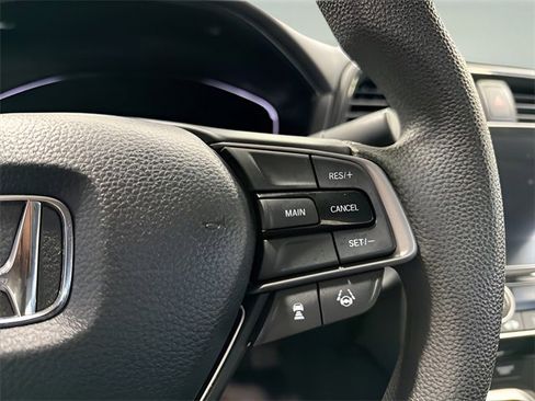 Used 2020 Honda Insight EX image 17