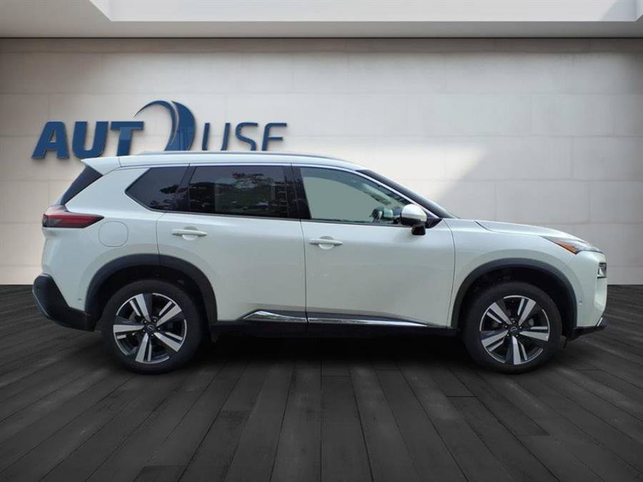 Used 2023 Nissan Rogue SL w/ SL Premium Package AWD/4WD image 7