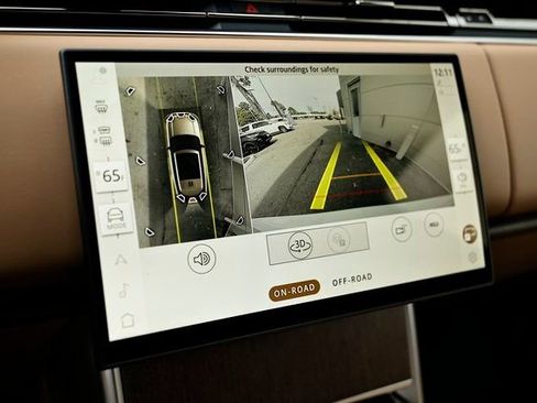 New 2026 Land Rover Range Rover SE image 45