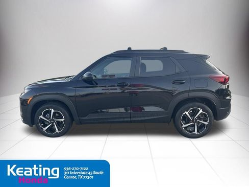 Used 2022 Chevrolet TrailBlazer RS w/ Convenience Package FWD image 9