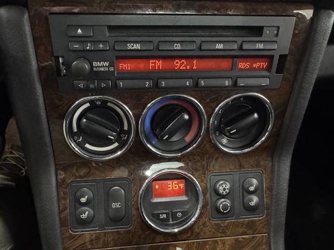 Used 2002 BMW Z3 2.5i image 22