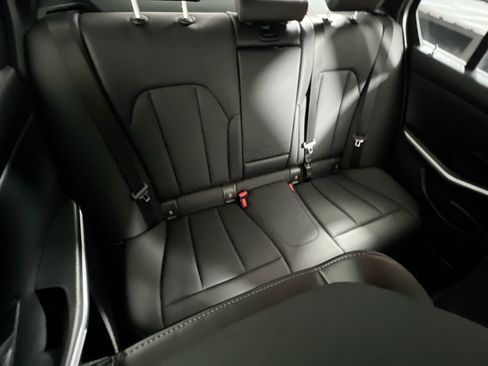 Used 2025 BMW 330i Sedan RWD image 33