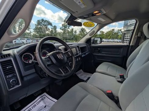 Used 2017 RAM 1500 Express w/ Express Value Package AWD/4WD image 16