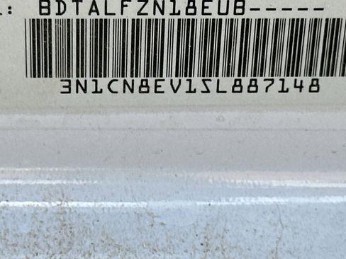 New 2025 Nissan Versa SV w/ Trunk Package image 31