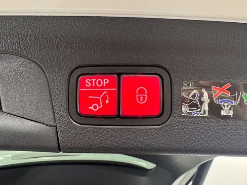 Certified 2026 Mercedes-Benz GLE 350 4MATIC image 32