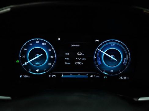 Used 2022 Hyundai Santa Fe SEL Convenience w/ Cargo Package image 17