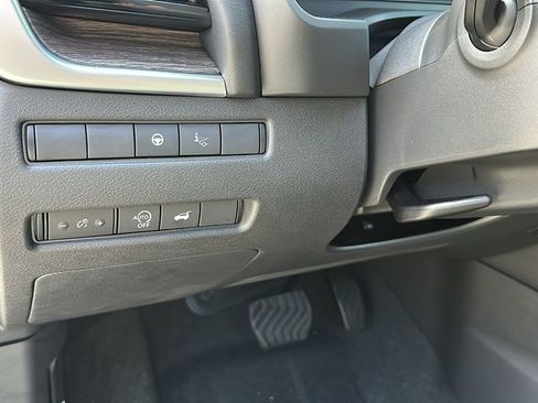 New 2026 Nissan Rogue Platinum w/ Platinum Premium Package image 19