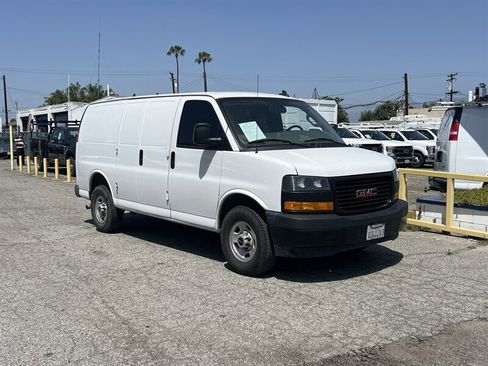 Used 2023 GMC Savana 2500 w/ Driver Convenience Package RWD image 1