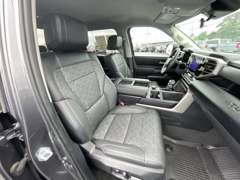 Used 2023 Toyota Tundra SR5 w/ SR5 Premium Package AWD/4WD image 28