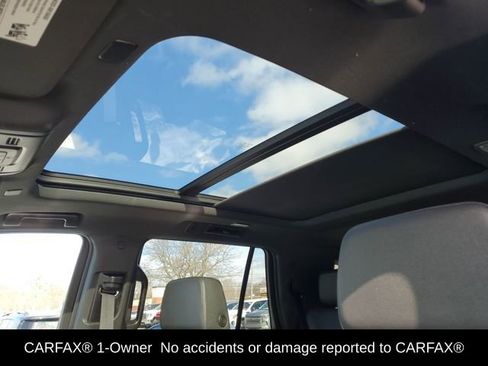 Used 2023 Chevrolet Tahoe Z71 w/ Luxury Package image 6