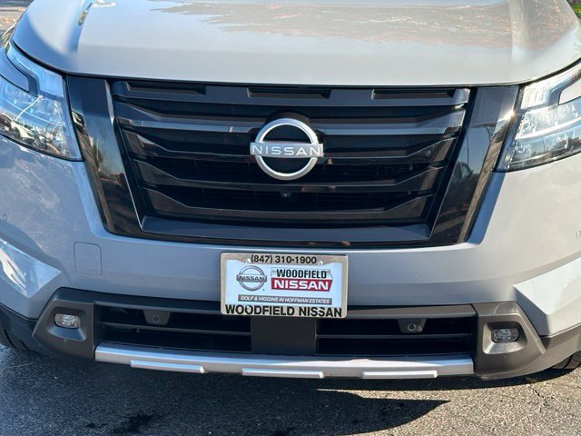 Certified 2025 Nissan Pathfinder Platinum AWD/4WD image 7