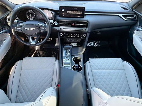 Used 2024 Genesis G70 3.3T Advanced w/ Sport Prestige Package image 16