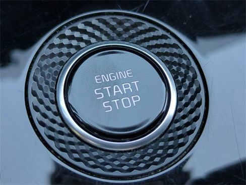 Used 2023 Kia Niro EX Touring image 29