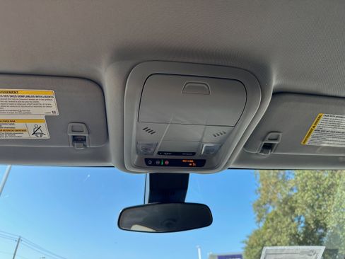 Used 2023 Chevrolet Equinox LT w/ LPO, Floor Liner Package image 18