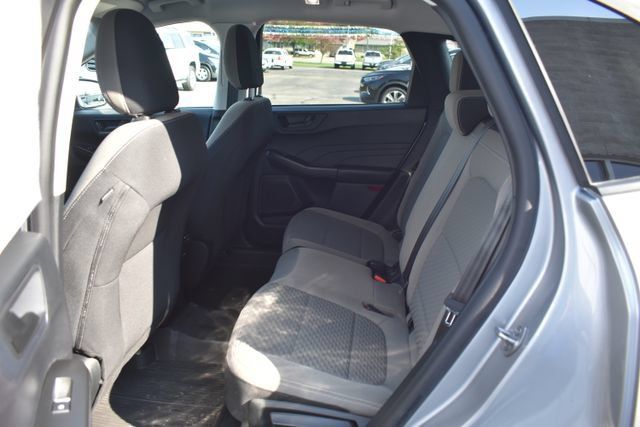 Used 2022 Ford Escape SE w/ SE Sport Appearance Package AWD/4WD image 31