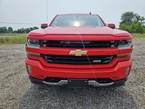Used 2017 Chevrolet Silverado 1500 LT AWD/4WD image 2
