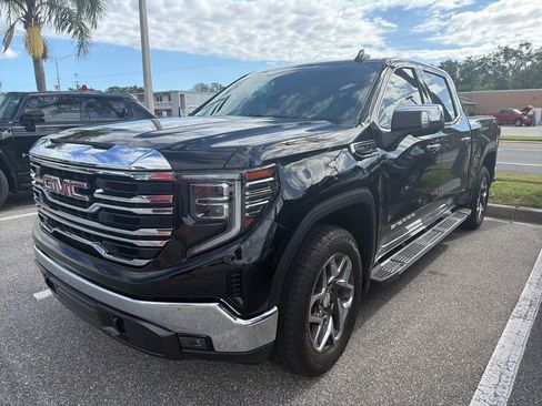Used 2025 GMC Sierra 1500 SLT w/ SLT Premium Package AWD/4WD image 1