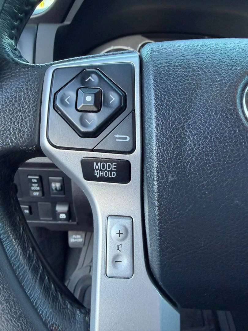 Used 2016 Toyota Tundra Limited RWD image 25