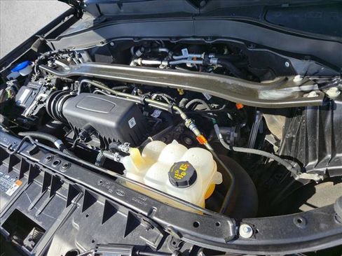 Used 2024 Ford Explorer Limited image 23