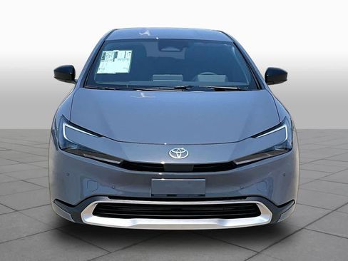 New 2026 Toyota Prius Plug-In Hybrid FWD image 3