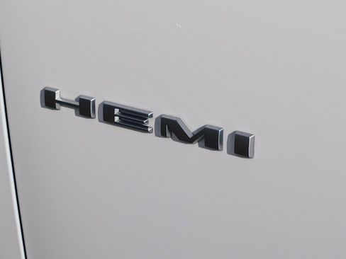 Used 2022 Dodge Durango R/T image 29