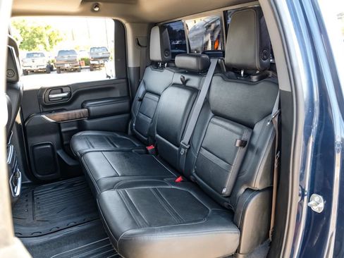 Used 2021 GMC Sierra 3500 Denali w/ Technology Package AWD/4WD image 38