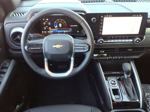 New 2026 Chevrolet Colorado LT w/ LT Convenience Package AWD/4WD image 18
