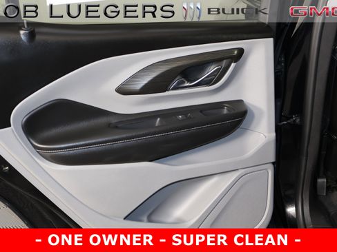 Certified 2024 GMC Terrain SLT image 10