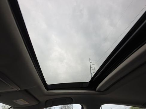 Certified 2025 Honda Accord EX-L image 27