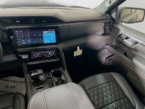New 2026 GMC Sierra 1500 AT4 w/ Technology Package image 21