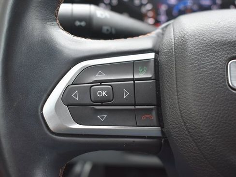 Used 2022 Jeep Compass Limited image 19