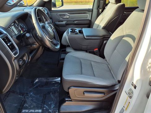 Used 2023 RAM 1500 Big Horn image 25