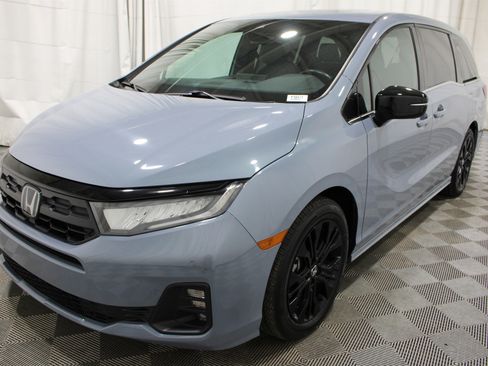 Used 2025 Honda Odyssey Sport-L image 37