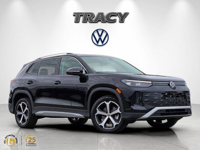New 2026 Volkswagen Tiguan SE