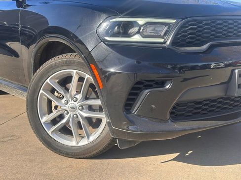 Used 2023 Dodge Durango GT image 4